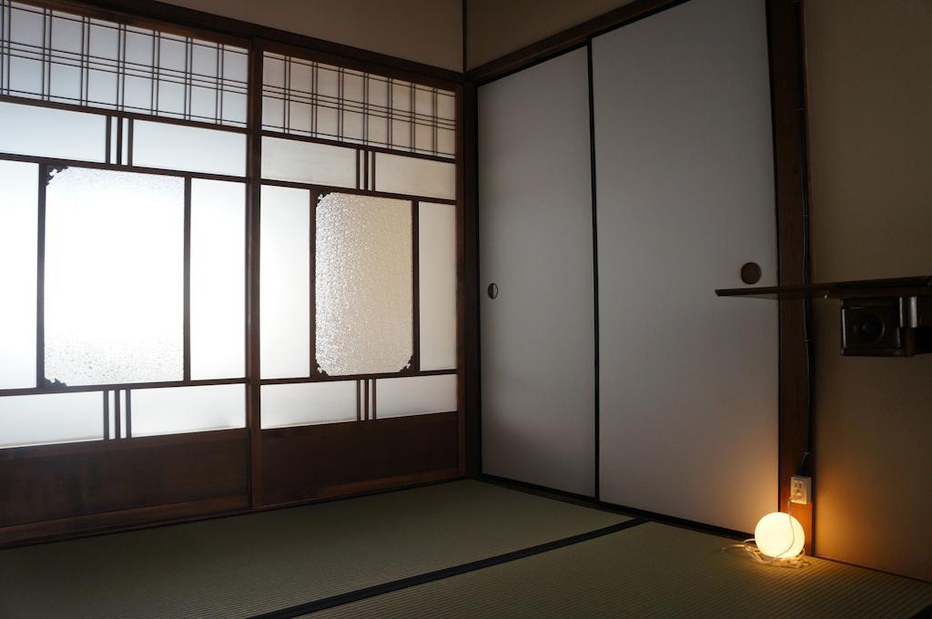 Itoya Stand Guesthouse Кіото Екстер'єр фото